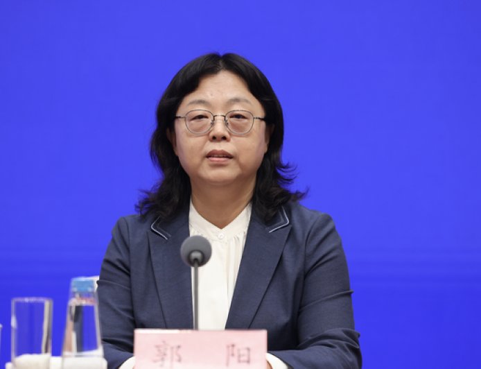 财政部：长护险参保城乡居民将享政府补助，资金由中央和地方财政共同承担