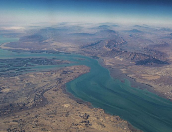 伊朗军方：霍尔木兹海峡局势由伊朗掌控