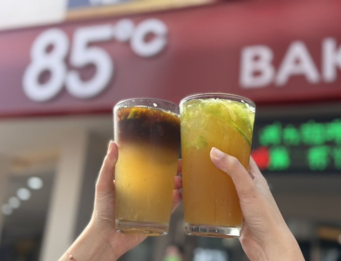 85度C苦瓜爆檸系列回歸　金車「黑糖奶茶」台味十足