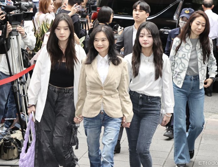 加保3千萬！應曉薇當庭淚崩：別讓我跟媽媽生離死別