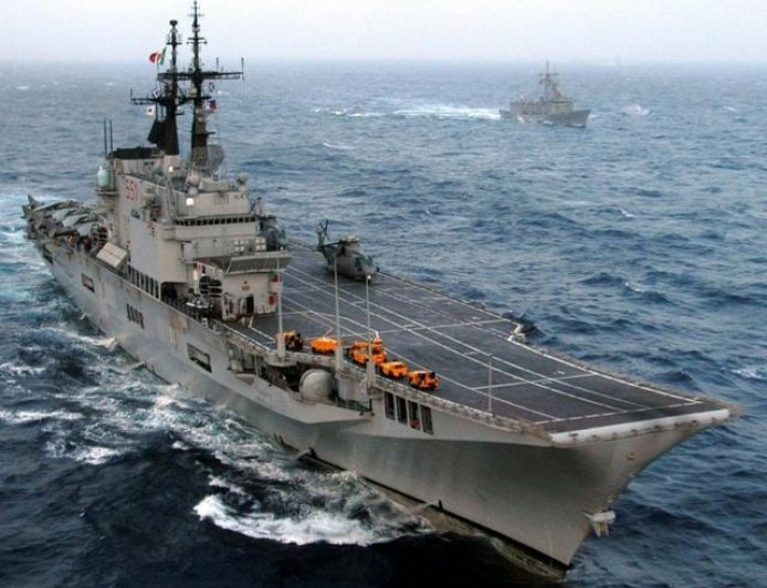 1.4万吨航母不要钱免费送？天底下还有这种掉馅饼的好事？