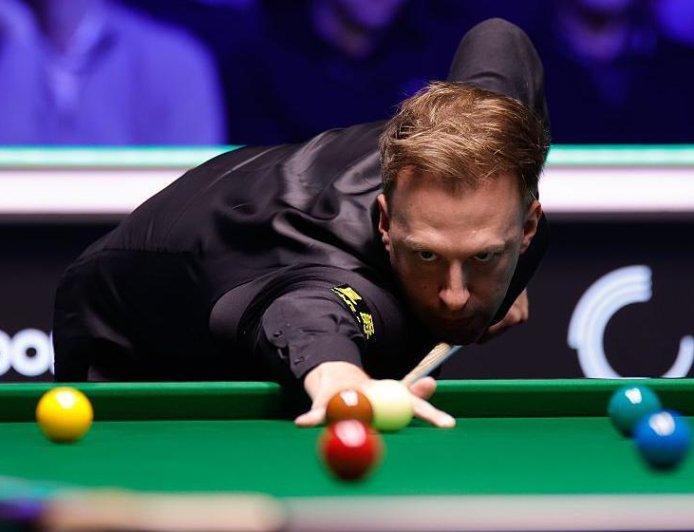 Trump beats Murphy in final-frame decider to reach semis