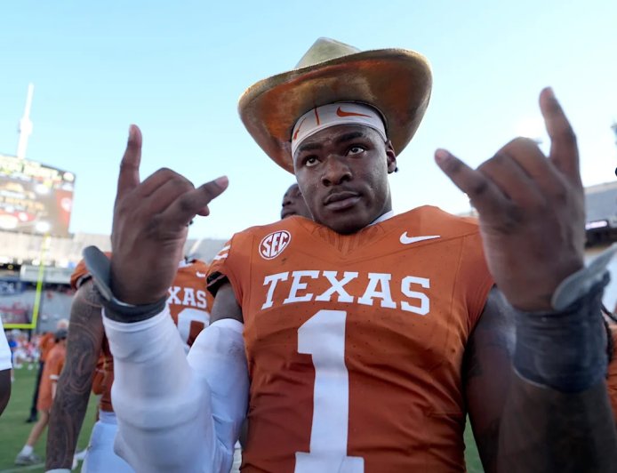 Texas coach Sark says this junior isn't 'ruining practice' anymore