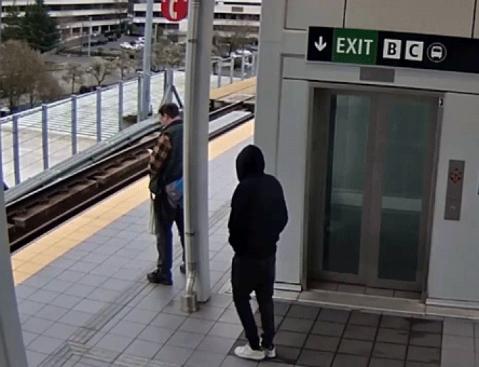 Man with prior arrest caught allegedly trying to shove stranger into train tracks twice in terrifying video