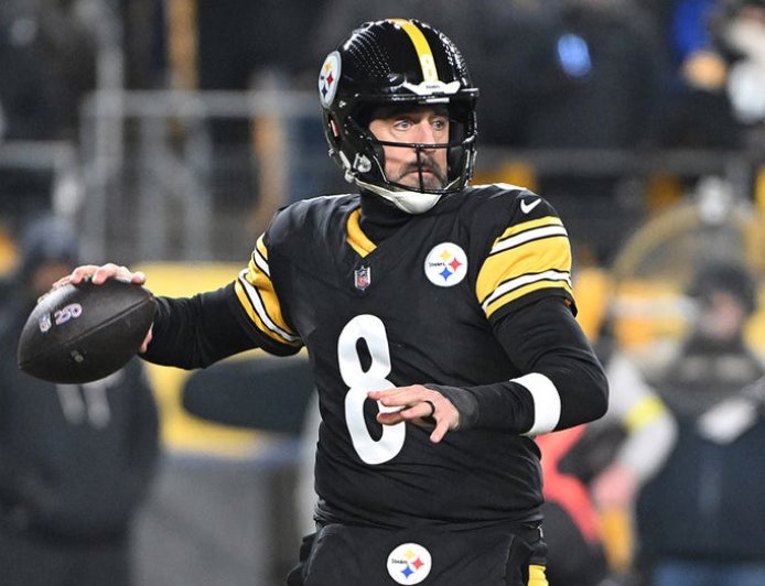 NFL free agent Aaron Rodgers drawing interest from Broncos as veteran QB weighs future: report