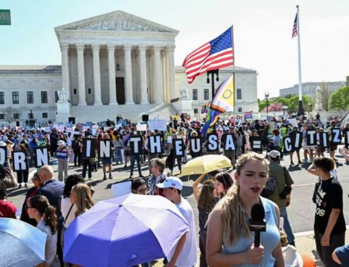美国最高法院对特朗普限制出生公民权的做法持怀疑态度