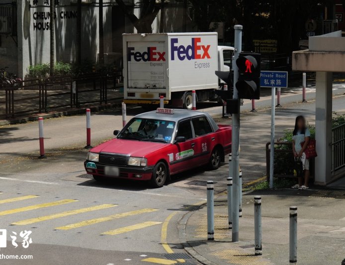 旅游打车不用再带现金：今起香港地区的士出租车必须提供电子支付方式