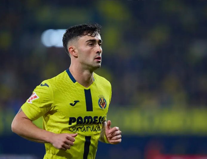 “100% false” – La Liga midfielder rejects Manchester City speculation in TikTok Q&A