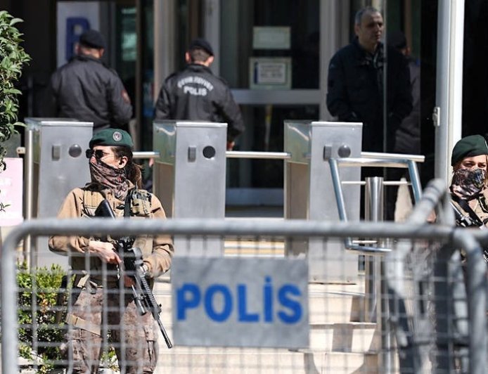 3 gunmen open fire outside Israeli consulate in Istanbul, dubbed 'terrorists' by Turkish official