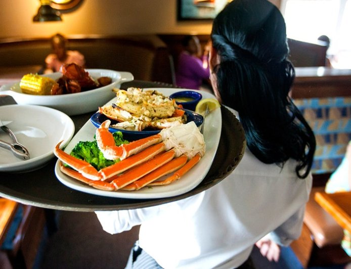 Red Lobster's push for cheap deals may be backfiring, say experts, as losses pile up