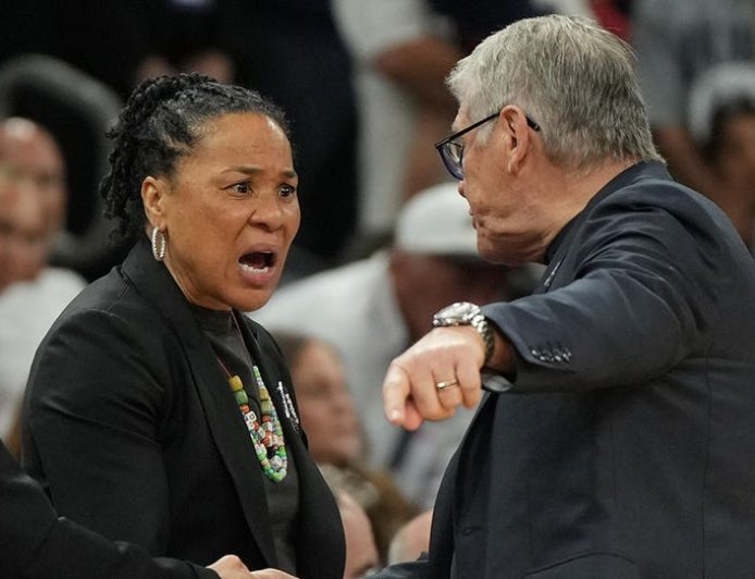 ESPN pundit rips UConn's Geno Auriemma over heated incident with Dawn Staley