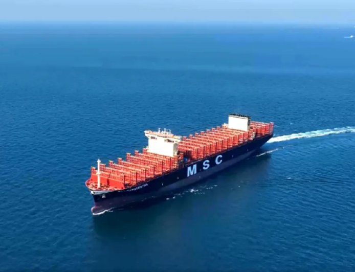 伊朗阻断霍尔木兹海峡已数周 据业内称迄今无任何LNG船载货驶出