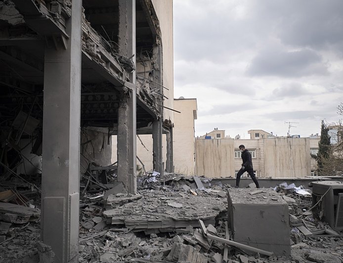 美民众对美以伊战事悲观 超七成反对派遣地面部队