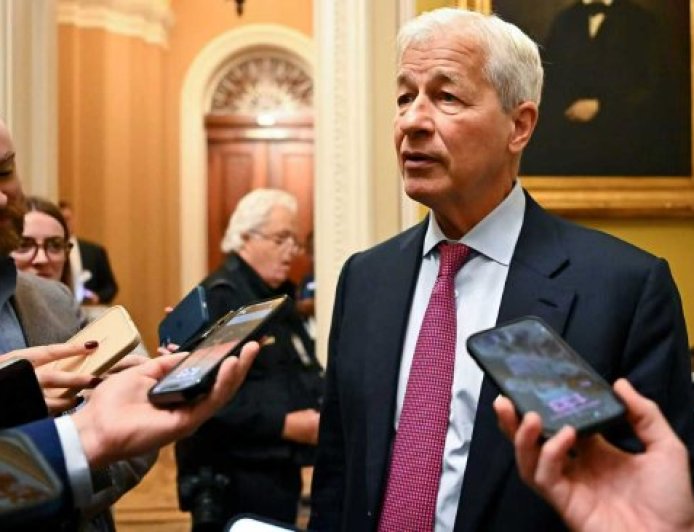 摩根大通CEO警告人工智能技术引发的网络攻击风险