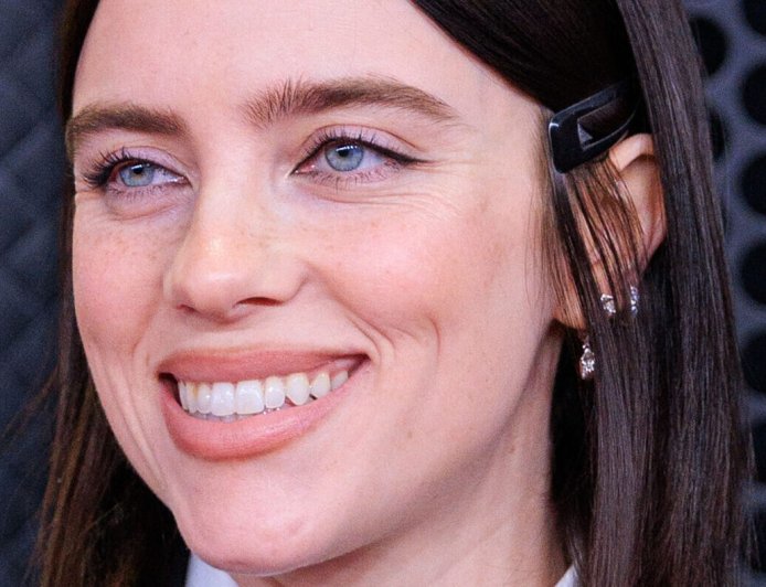 Billie Eilish Reveals ‘Toxic’ Reason Behind Iconic Style