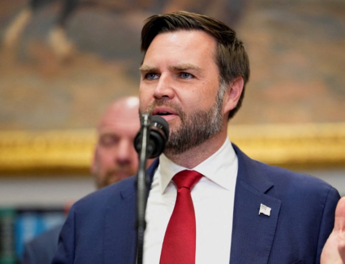 万斯谈判行程暂停，美方称延长与伊朗停火期限