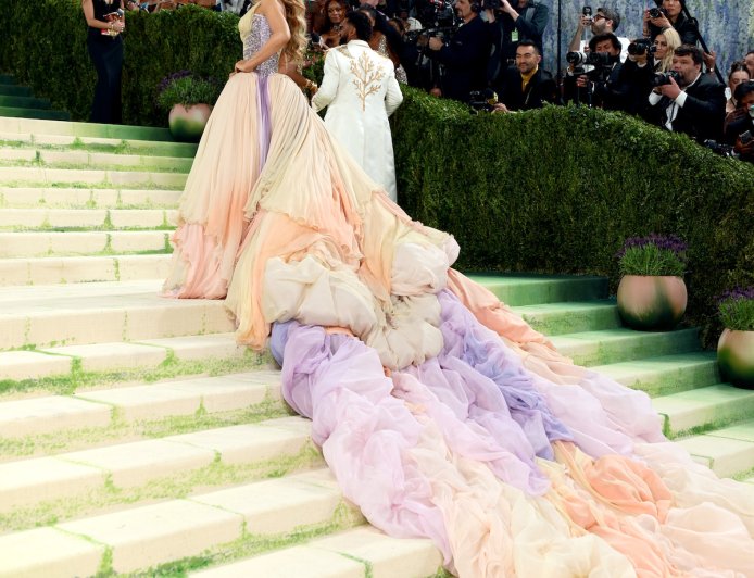 Blake Lively Attends Met Gala Solo After Justin Baldoni Settlement