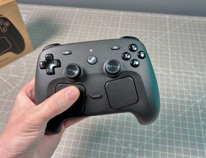 eBay resellers are turning a tidy profit on Steam Controllers