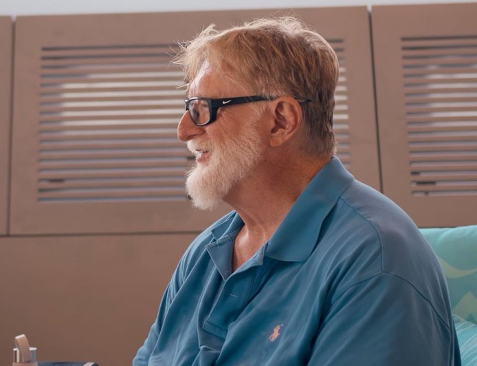 Gabe Newell makes surprise appearance in an ad for the yacht company he bought last year, riding around in his $500 million boat