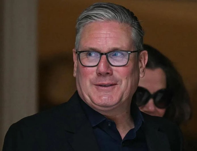 工党内部下台呼声上升 英国内长促斯塔默拟定离任时间表