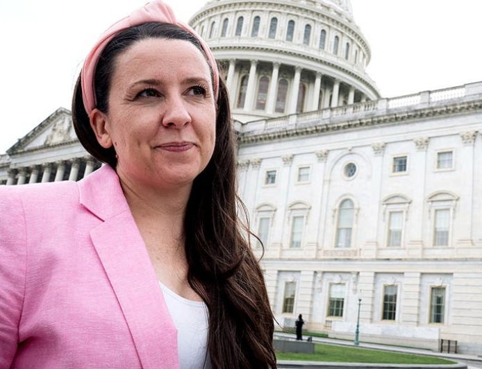 Ms Rachel posts support for hijab-wearing kindergartners after Trump post