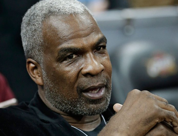 Judge sides with Madison Square Garden against Charles Oakley